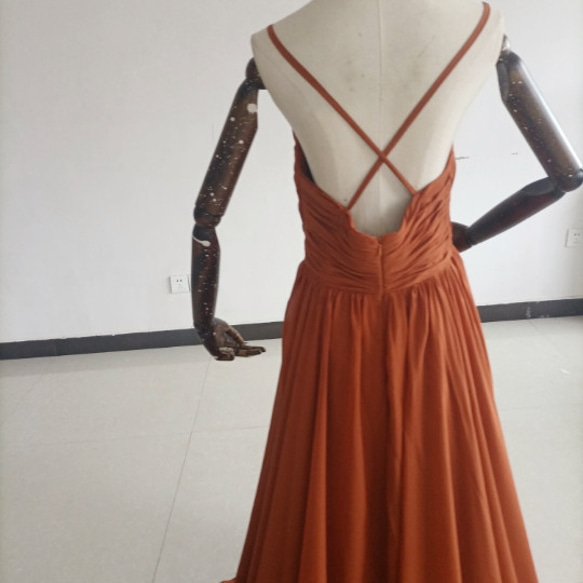 ふんわりシフォン製 テラコッタカラードレス Vネックドレス キャミソール ロングトレーン パーティードレス 10枚目の画像