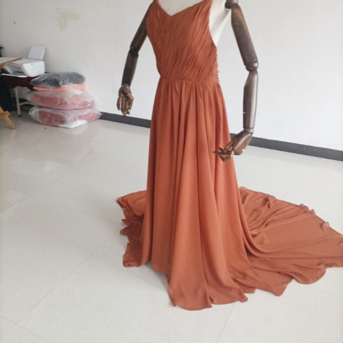 ふんわりシフォン製 テラコッタカラードレス Vネックドレス  