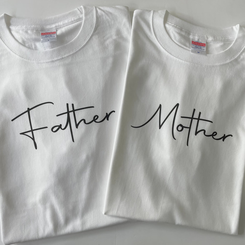 3枚　親子コーデ　名入れtシャツ  ファミリーtシャツ 推しカラー　白 ホワイト 名入れ】3枚親子セット 顔ネームTシャツ・ロンパース 誕生日