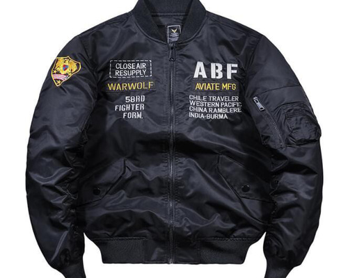 VETEMENTS ブラック MA-1 フライトジャケット VETEMENTS MA-1 フライト