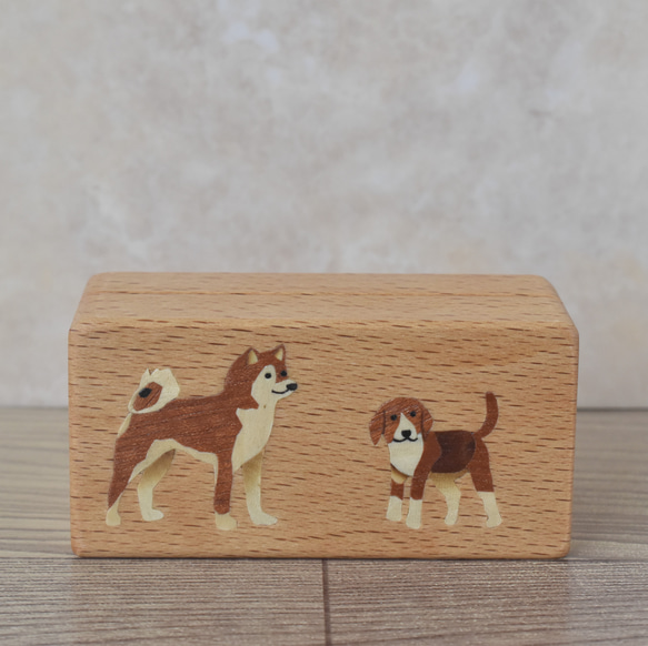 木象嵌　カード立て　犬２匹 4枚目の画像