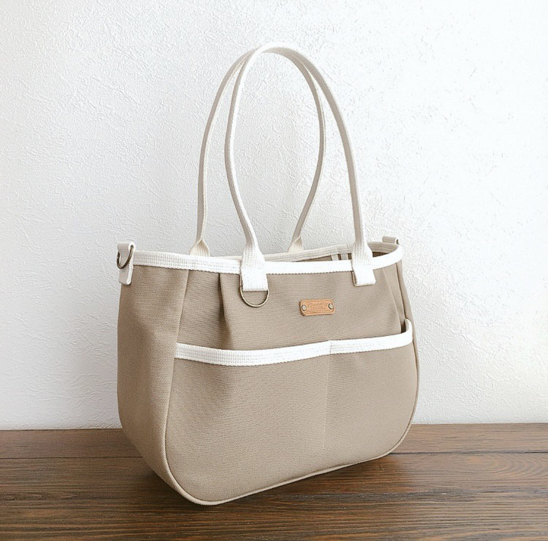 ♥️大♥️ころりんバッグ　大きめ　濃ベージュ×生成　倉敷帆布　4ポケット　2way A4 トートバッグ  ファスナー