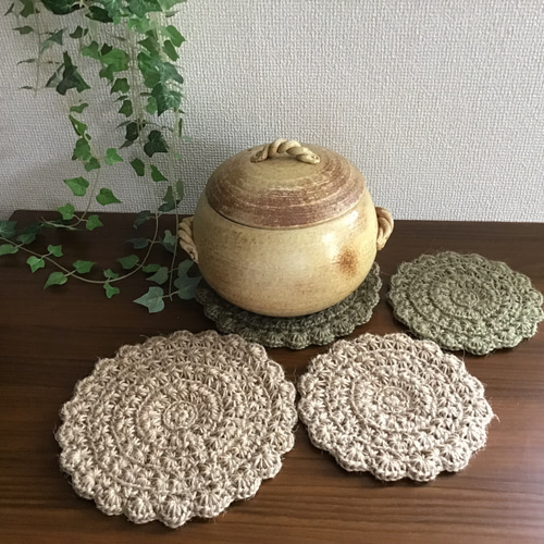 麻ひもで編んだ鍋敷き(直径16cm or 直径20cm) 鍋敷き R＊saku☆ 通販  