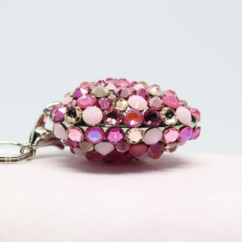 ぷっくりハートのストラップ・シルバー・デコアート（ライトローズなど