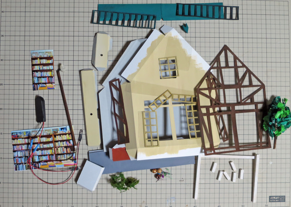 「昭和ロマン」電飾・森の書斎　無着色・組立キット　ジオラマ　ミニチュア　 12枚目の画像