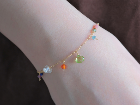 Peridot bracelet：ペリドット×カーネリアン×アパタイト　チェーンブレスレット　天然石 11枚目の画像