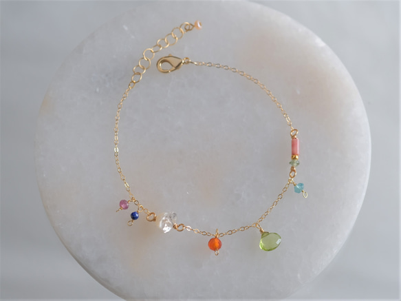 Peridot bracelet：ペリドット×カーネリアン×アパタイト　チェーンブレスレット　天然石 5枚目の画像