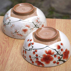 ◆商品番号　8204 紅白梅夫婦茶碗　陶あん 5枚目の画像