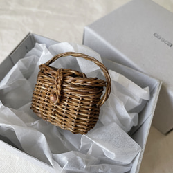 籐のミニチュアかご＊シェル型ツーハンドル＊白内袋 その他