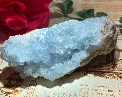 天使の石໒꒱✨ セレスタイト 天青石 クラスター 原石 ラフストーン