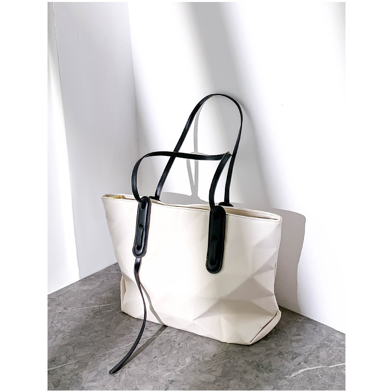 【2022年秋冬新製品】大容量女性の本革トートバッグ モザイクハンドバッグ  白色