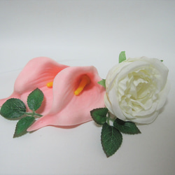カラーのクラッチブーケ♪ブートニア付き♪生花みたいに綺麗な造花です♪高品質なのに安い 19枚目の画像