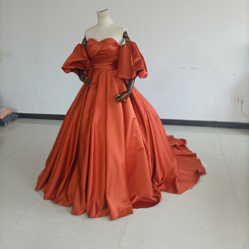 人気上昇！パーティードレス テラコッタ色 テラコッタ ベアトップ  
