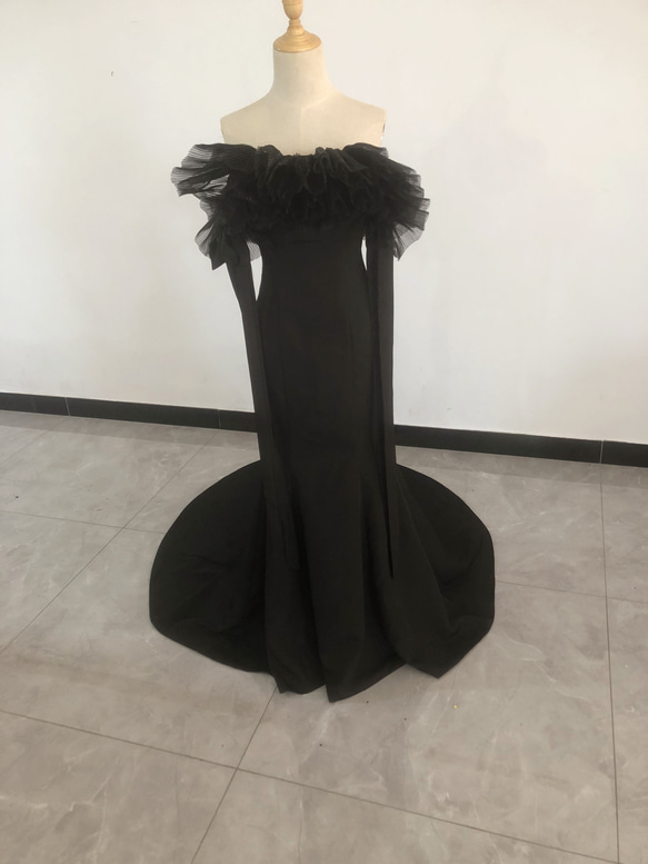 雅やか 黒 カラードレス オフショルダー マーメイドライン 2次会/挙式  