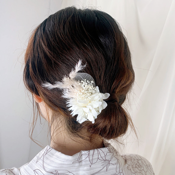 装いの時間 【 02 white 】 ヘアアクセサリー プリザーブドフラワー ドライフラワー 成人式 謝恩会 結婚式 4枚目の画像