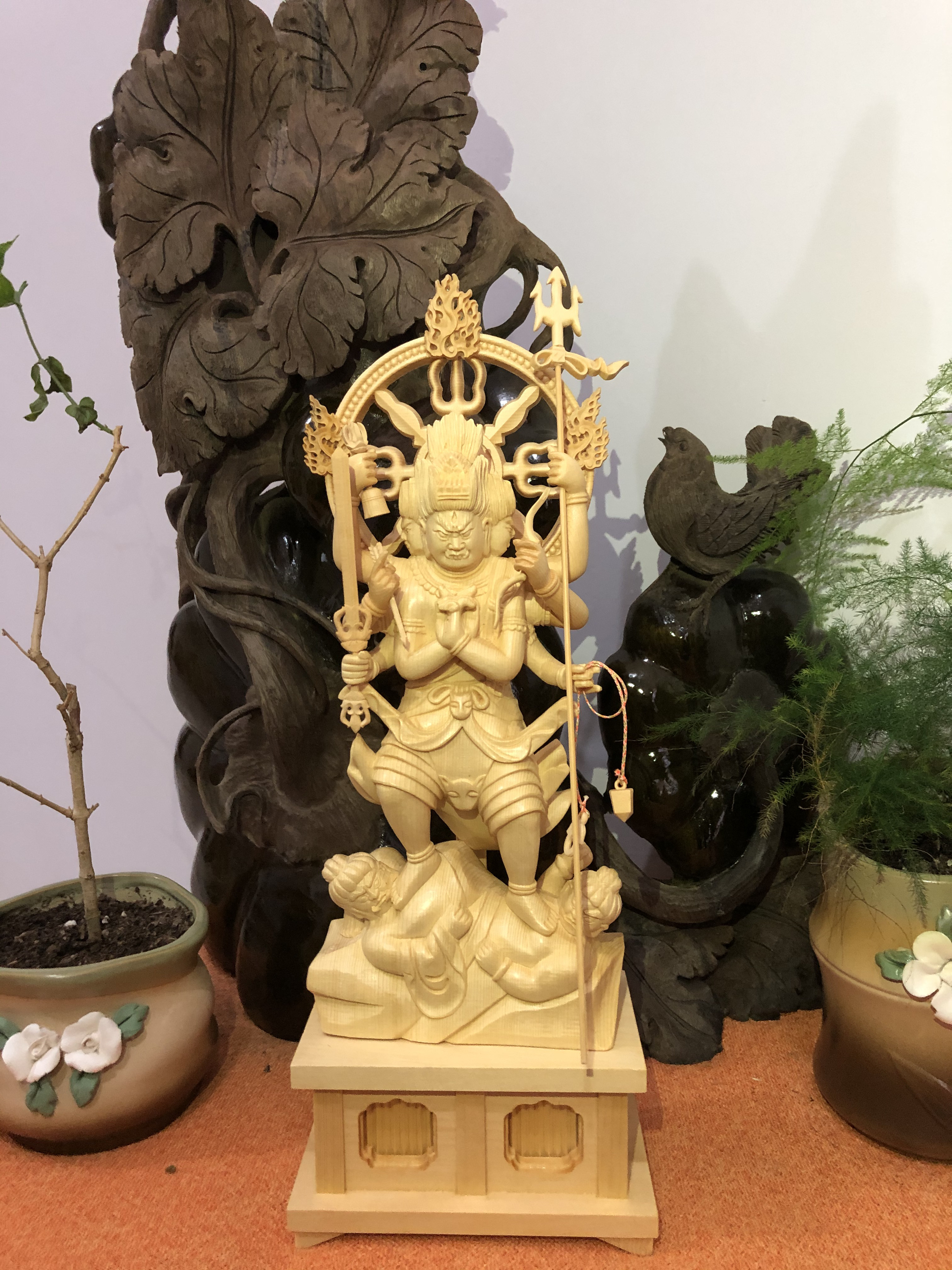 切金 仏師で仕上げ品 総檜材 仏教美術 最新作 木彫仏像 高さ38cm 精密細工 彩色馬頭観音菩薩立像 切金 仏師で仕上げ品 総檜材 仏教美術 最新作 木彫仏像 高さ38cm 精密細工 彩色馬頭観音菩薩立像