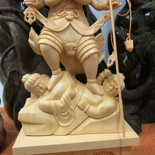 最新作 総檜材 木彫仏像 仏教美術 精密細工 仏師で仕上げ品 切金 最新作 総檜材 木彫仏像 仏教美術 精密細工 仏師で仕上げ品 切金