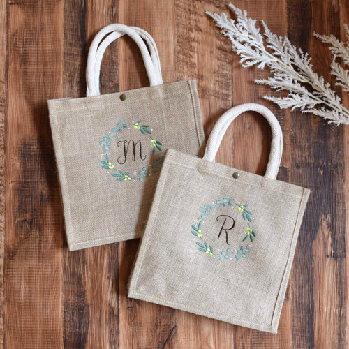 選べるイニシャル》ボタニカル刺繍のジュートバッグ 2way
