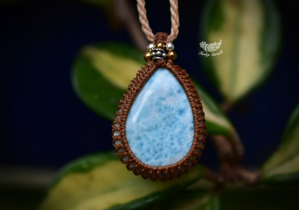 白色波紋 Larimar Macrame 吊墜 599 第2張的照片