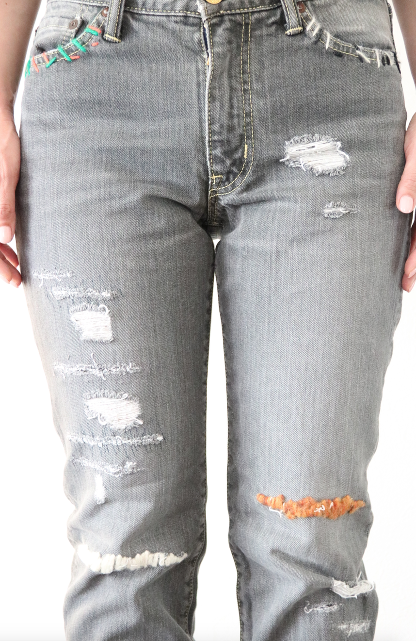 デニムセール＋クーポン　ウィメンズ国産ダメージジーンズ(リメイクジーンズ)Mサイズ