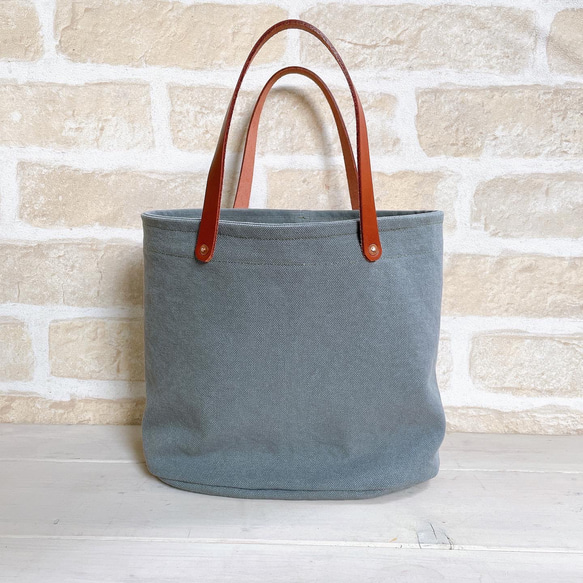 定制 Daily Bag CANVAS TOTE Shabby Bucket Tote 皮革手柄 冰灰色 第6張的照片