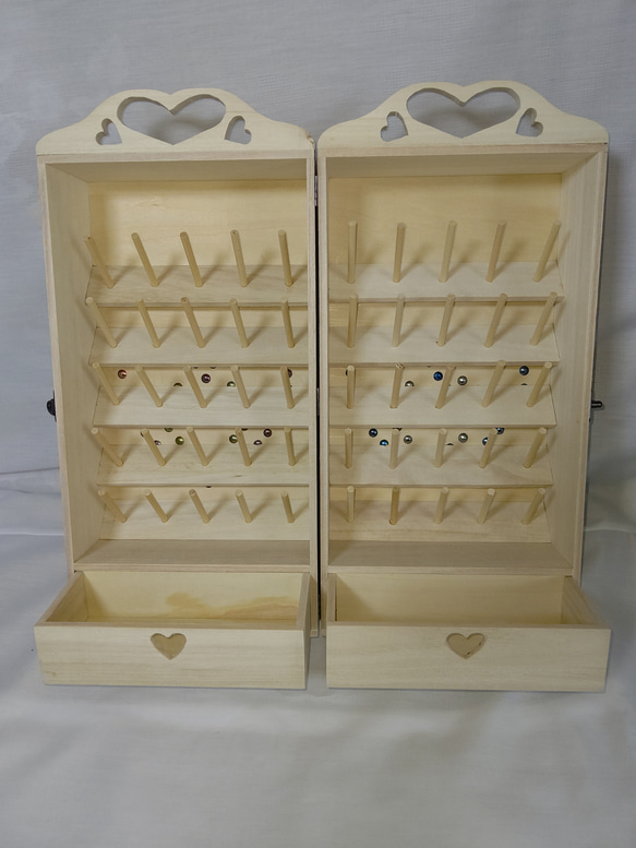 ミシン糸　 50個　収納　糸立て　裁縫箱　ソーイングボックス　かわいい　木製　収納ケース 1枚目の画像