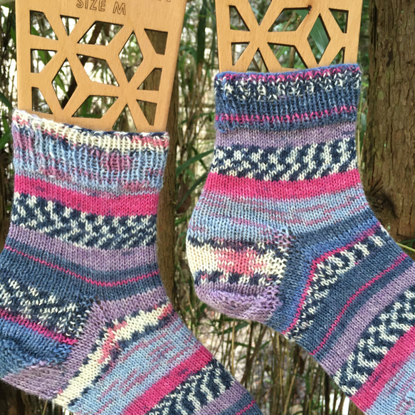 ドイツopalの毛糸で編んだ靴下　22〜24cm 2枚目の画像