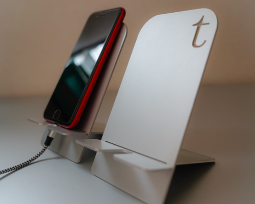 スマホスタンド Tiakia スマホホルダー のパーツレビュー | ライブディオZX(しらたま