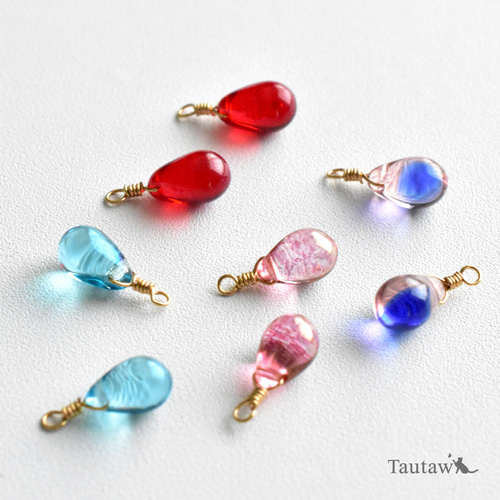 ルビーレッド】チェコガラス ピアス or イヤリング ピアス（フック 