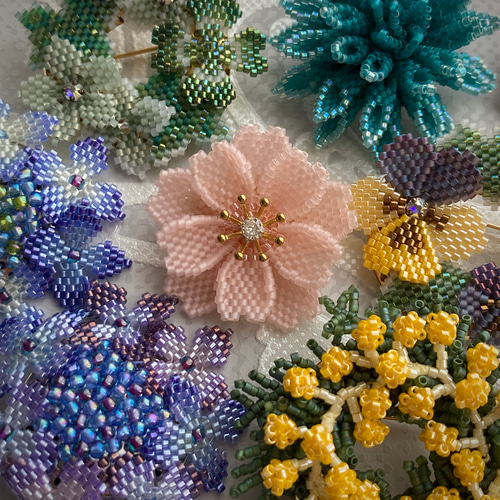 ビーズ織　プローチ 113c8eecfcd41154f1f6d920a6f48b