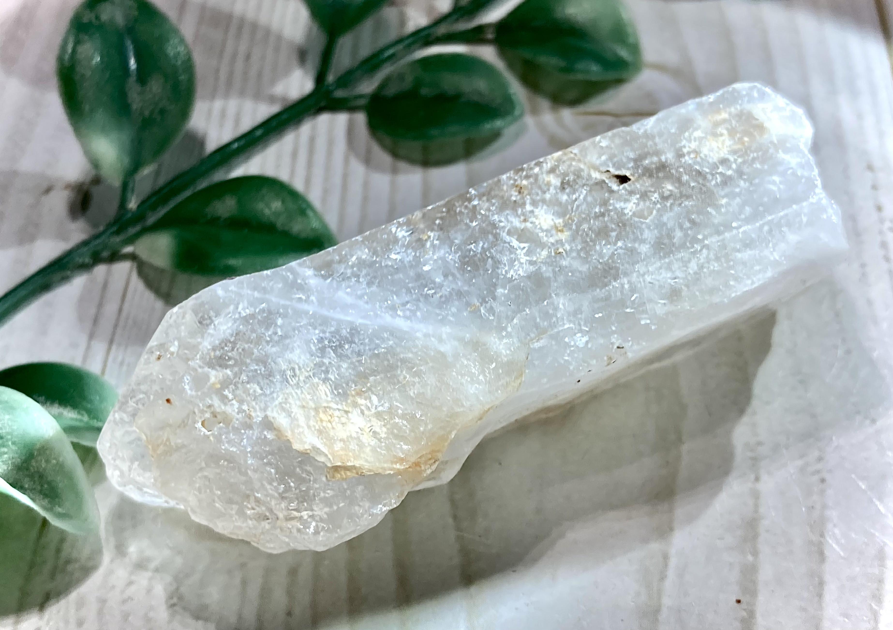 ゴールデンマイカ内包　天使のギフト❦͙ レインボー エレスチャル  骸骨水晶　原石