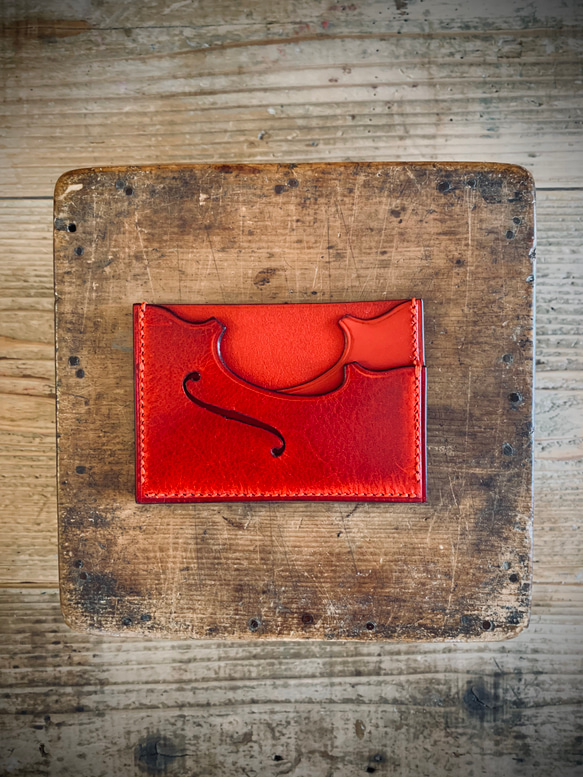 手縫いの革のパスケース（カードケース）『GRINDENKO Topolino30』 1枚目の画像