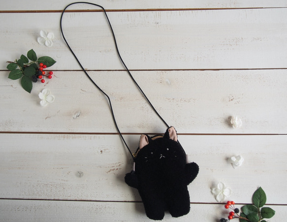 送料無料 黒ねこちゃん ぬいぐるみポシェット ポシェット アトリエ