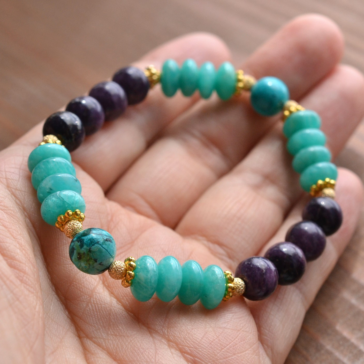 ジソライトとアマゾナイト、クリソコラのブレスレット