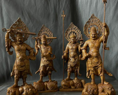 総柘植材 仏教工芸品 時代彫刻 一刀彫 極上彫 木彫仏像 四天王立像-