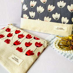 ＊北欧調＊レトロフラワー柄＊綿麻キャンバス＊フラットポーチ☆化粧品入れ☆通帳入れ☆ 4枚目の画像