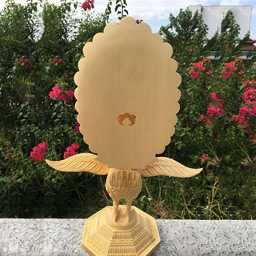 井波彫刻 一刀彫り 時代彫刻 仏師で仕上げ品 孔雀明王座像 彫刻 祥雲堂