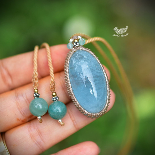 水色アクアリウム☆高品質アクアマリン マクラメペンダント594