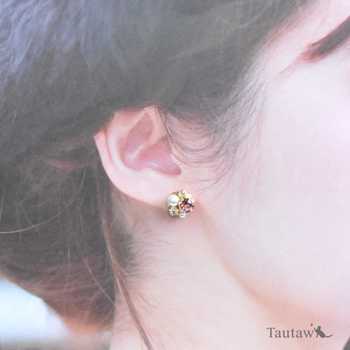 ピンク系 スワロフスキー ピアス or イヤリング ピアス（フック