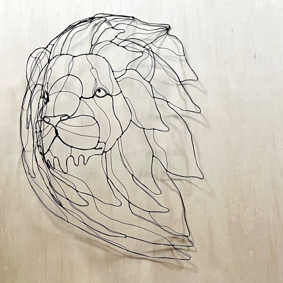 ワイヤーアート　ライオン　風B  現代アート　壁掛オブジェ 1枚目の画像