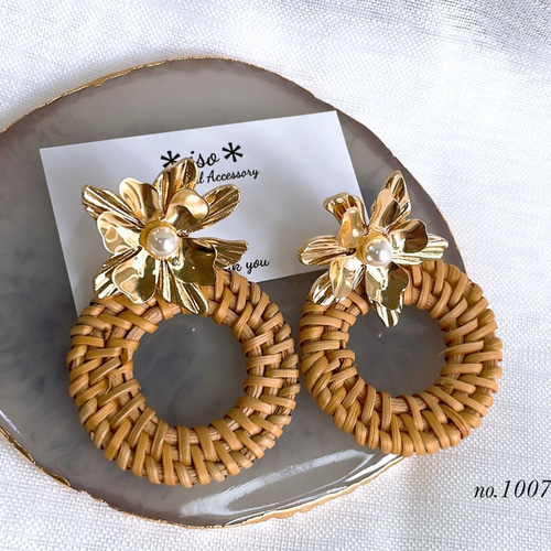 2way ゴールドパールフラワー×ラタンピアス/イヤリング ピアス