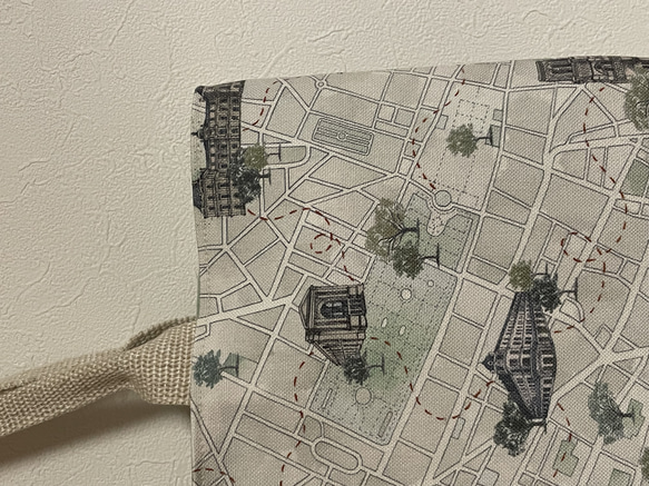 リバティ帆布　パリ地図のイラスト柄　トートバッグ 2枚目の画像