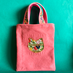 chibinyanco。 布バスケット バックインバック ねこ生地 ねこちゃん‍×インド刺繍リボンの手提げ(ミニ) キャンバス生地 ピンク