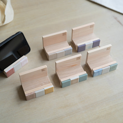 マットタイル x ツヤタイル のスマホスタンド 3枚目の画像