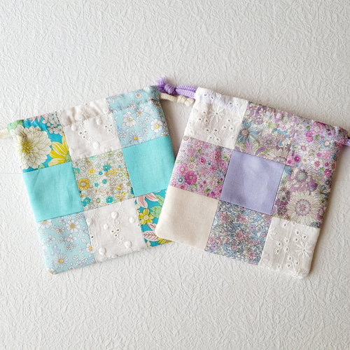 巾着袋mini(2個組) パッチワーク 花柄 巾着袋 funwari-mi 通販｜Creema  