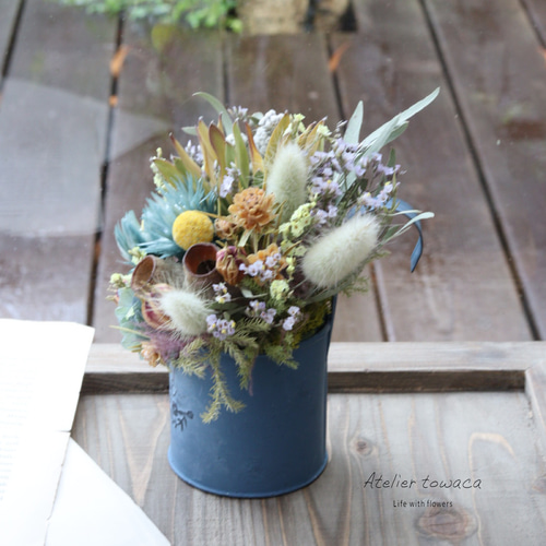 ドライフラワー❁ブリキ缶アレンジ ドライフラワーブリキ缶アレンジ | ナチュラルテイストのドライ