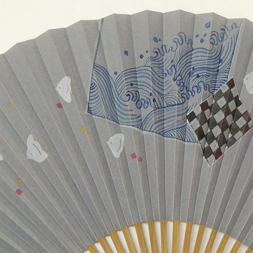 本体価格10%OFF】趣-omomuki- <波千鳥> 京扇子 その他