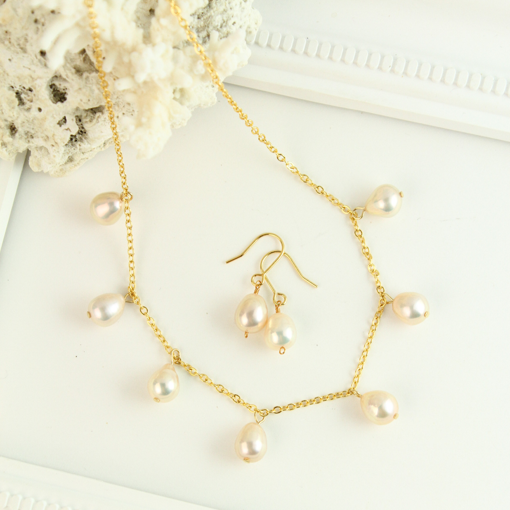 【セット販売】高品質 天然色パール 耳飾りとネックレスのセット