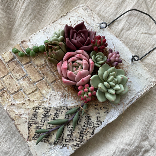 sold!モルタルプレート 枯れない クレイ多肉寄せ植え 樹脂粘土