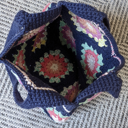 グラニースクエアモチーフバッグ 紫陽花ピンク ネイビー トートバッグ